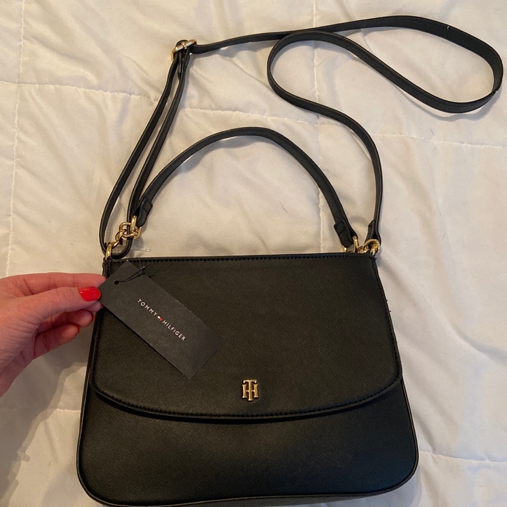 Tommy Hilfiger purse